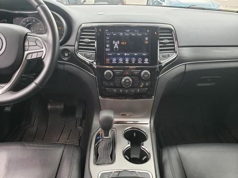 Used 2019 Jeep Grand Cherokee Limited AWD/4WD image 14