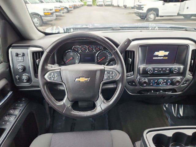 Used 2017 Chevrolet Silverado 1500 LT w/ All Star Edition AWD/4WD image 23