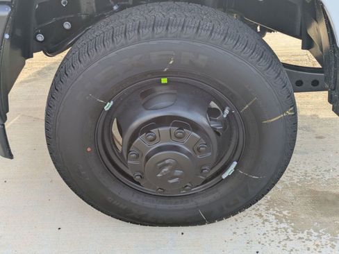 New 2026 RAM 3500 Tradesman AWD/4WD image 22