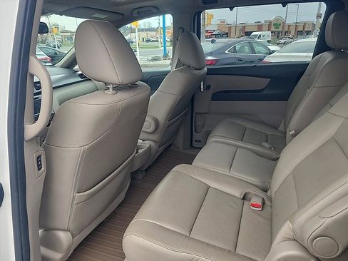 Used 2015 Honda Odyssey Touring Elite image 21