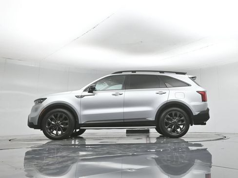 Used 2021 Kia Sorento SX Prestige AWD/4WD image 8