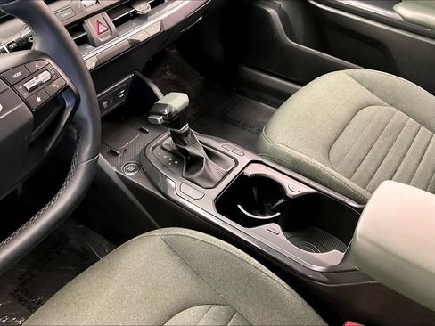 Used 2025 Kia K4 EX FWD image 16