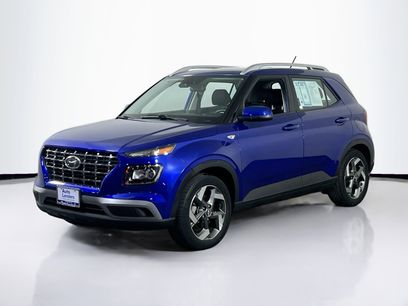Used 2023 Hyundai Venue SEL
