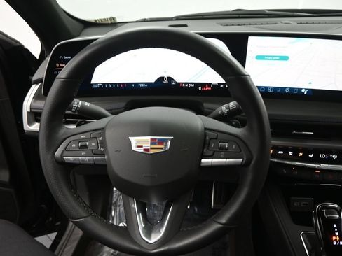 Used 2024 Cadillac XT4 Sport FWD image 11