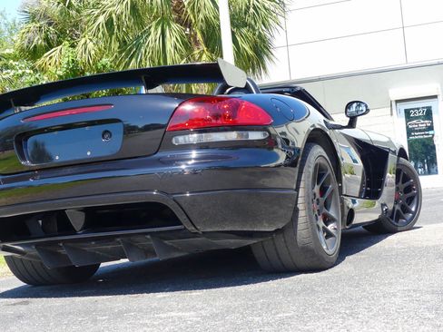 Used 2004 Dodge Viper SRT-10 image 83