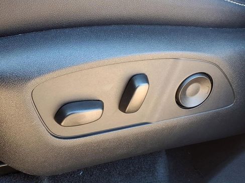 New 2026 Chevrolet Traverse LT w/ Driver Confidence Package image 12