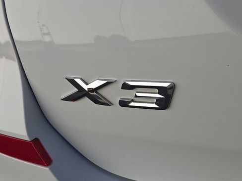 Used 2019 BMW X3 xDrive30i w/ Premium Package image 31