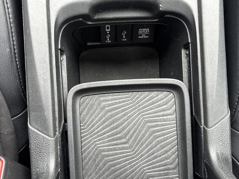 Used 2018 Honda CR-V Touring image 27