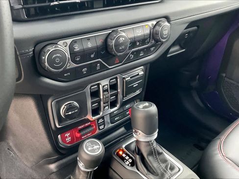New 2026 Jeep Wrangler Unlimited Rubicon 392 w/ Quick Order Package 27X Moab AWD/4WD image 17