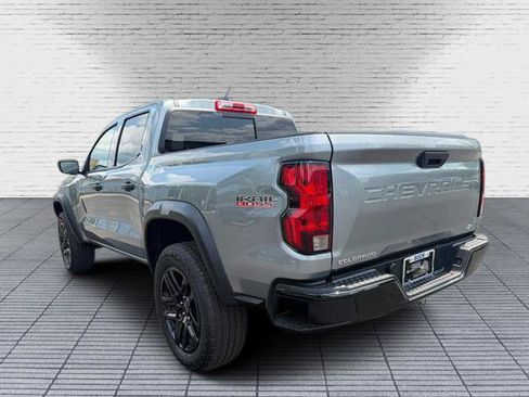 Used 2024 Chevrolet Colorado Trail Boss AWD/4WD image 2