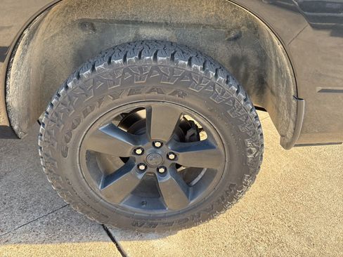 Used 2019 RAM 1500 Lone Star image 9