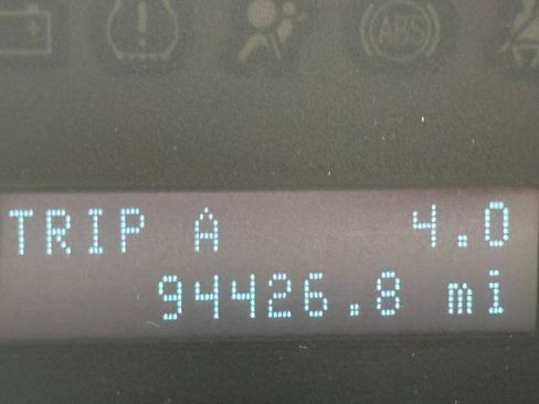 Used 2011 Ford Escape XLS w/ 101A Rapid Spec Order Code image 19