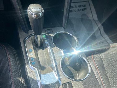 Used 2017 Chevrolet Equinox LT w/ Convenience Package image 13