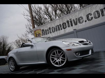 Used 2009 Mercedes-Benz SLK 300 2dr Roadster 3.0L w/ Premium I Pkg