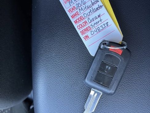 Used 2016 Mitsubishi Outlander Sport ES image 40