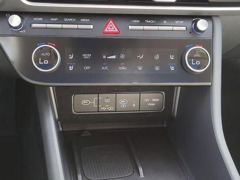 New 2026 Hyundai Sonata Limited image 18
