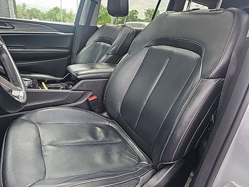 Used 2021 Jeep Grand Cherokee L Limited w/ Trailer Tow Group (B) image 9