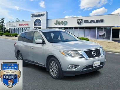Used 2014 Nissan Pathfinder SL w/ SL Tech Package