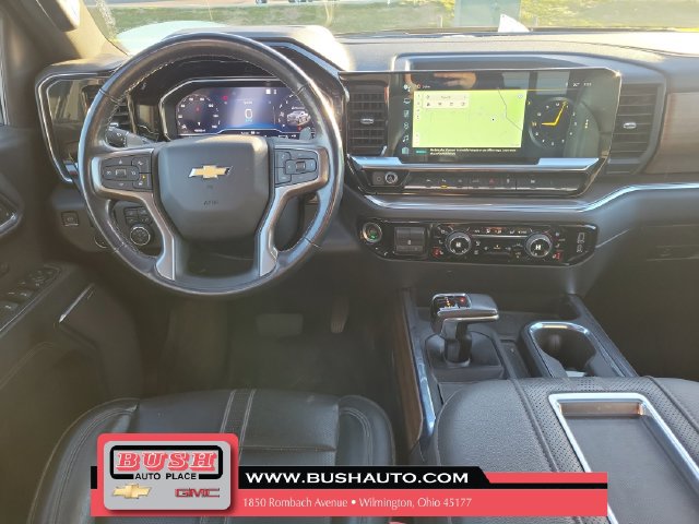 Used 2022 Chevrolet Silverado 1500 High Country w/ High Country Premium Package AWD/4WD image 10