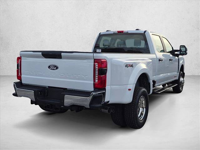New 2027 Ford F350 XL w/ 360-Degree Camera Package AWD/4WD image 2