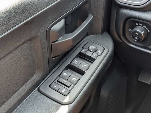 New 2026 RAM 3500 Tradesman AWD/4WD image 17