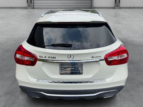 Used 2018 Mercedes-Benz GLA 250 4MATIC image 35