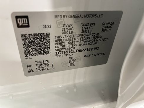 Used 2023 GMC Sierra 1500 Elevation image 28