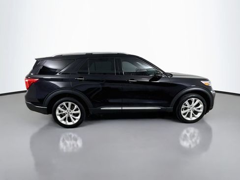 Used 2023 Ford Explorer Platinum w/ Technology Package AWD/4WD image 8