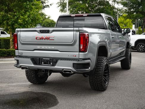 Used 2025 GMC Sierra 1500 AT4 w/ AT4 Premium Package AWD/4WD image 10
