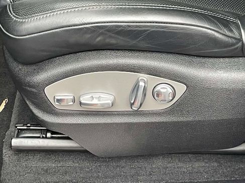 Used 2021 Porsche Macan S image 15