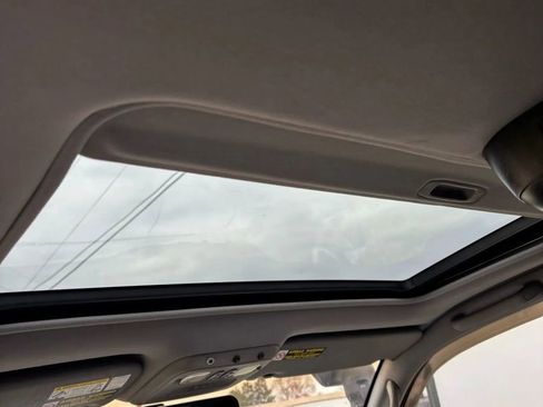 Used 2000 Lexus LX 470 4WD image 21