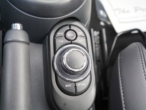 Used 2024 MINI Cooper S image 32