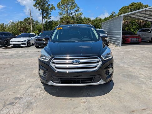 Used 2018 Ford Escape Titanium AWD/4WD image 3