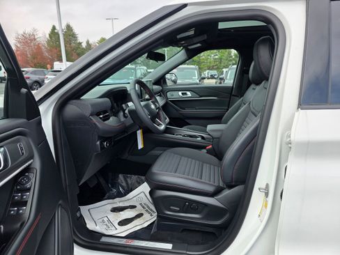 New 2026 Ford Explorer ST-Line image 28