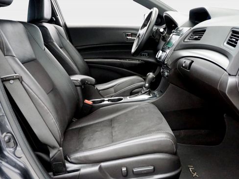 Used 2016 Acura ILX FWD image 19