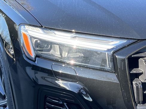 Certified 2025 Audi Q7 2.0T Premium Plus w/ Premium Plus Package image 11