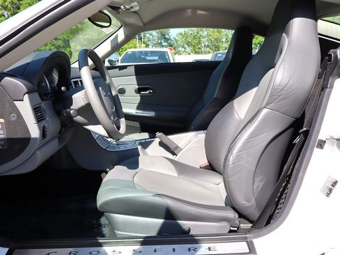 Used 2004 Chrysler Crossfire Coupe image 15