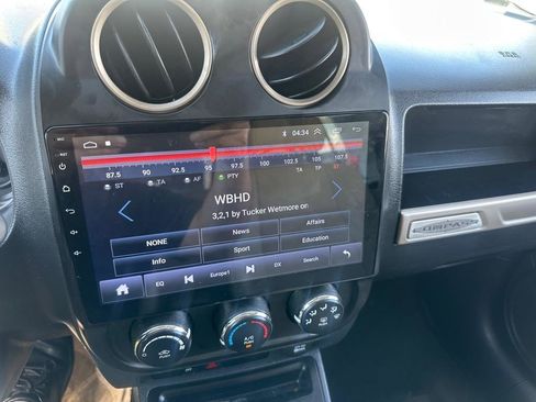 Used 2016 Jeep Compass 75th Anniversary w/ Power Value Group image 15