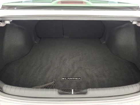 Certified 2025 Hyundai Elantra SEL FWD image 35