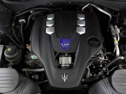 Used 2017 Maserati Levante S image 50