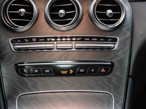 Certified 2022 Mercedes-Benz GLC 300 4MATIC Coupe image 13