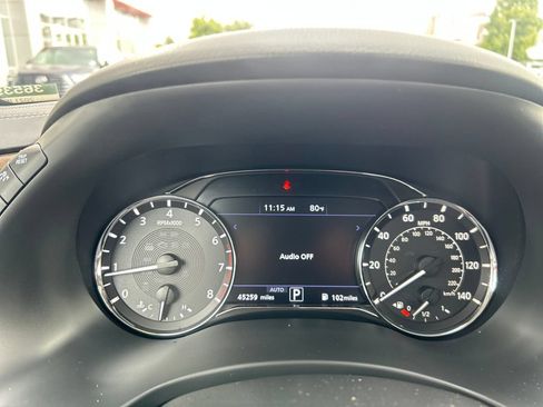 Used 2021 INFINITI QX80 Premium Select w/ All-Season Package AWD/4WD image 19