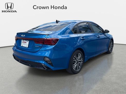 Used 2023 Kia Forte GT-Line w/ GT-Line Technology Package FWD image 4