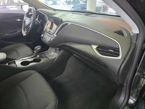 Used 2023 Chevrolet Malibu RS image 13