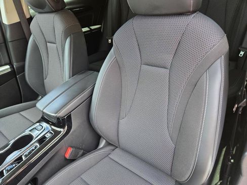 Used 2022 Buick Envision Preferred w/ Sport Touring Package FWD image 16