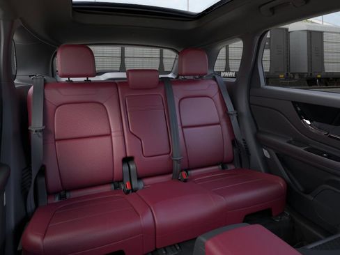 New 2026 Lincoln Corsair Reserve image 11