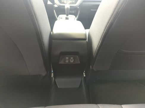 Certified 2026 Subaru Crosstrek 2.5i Premium AWD/4WD image 31
