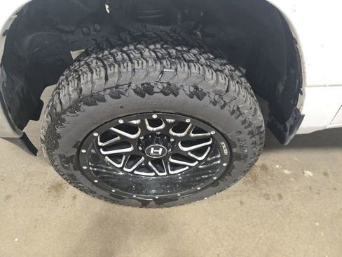 Used 2023 RAM 1500 Big Horn AWD/4WD image 11