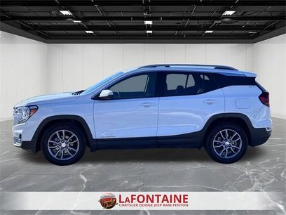 Used 2022 GMC Terrain SLT