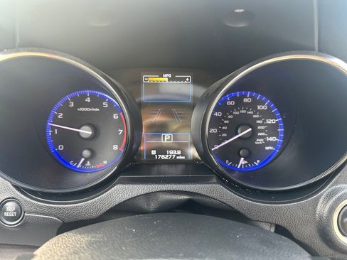 Used 2016 Subaru Legacy 2.5i Limited image 14